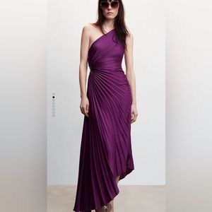 Stunning Mango dress